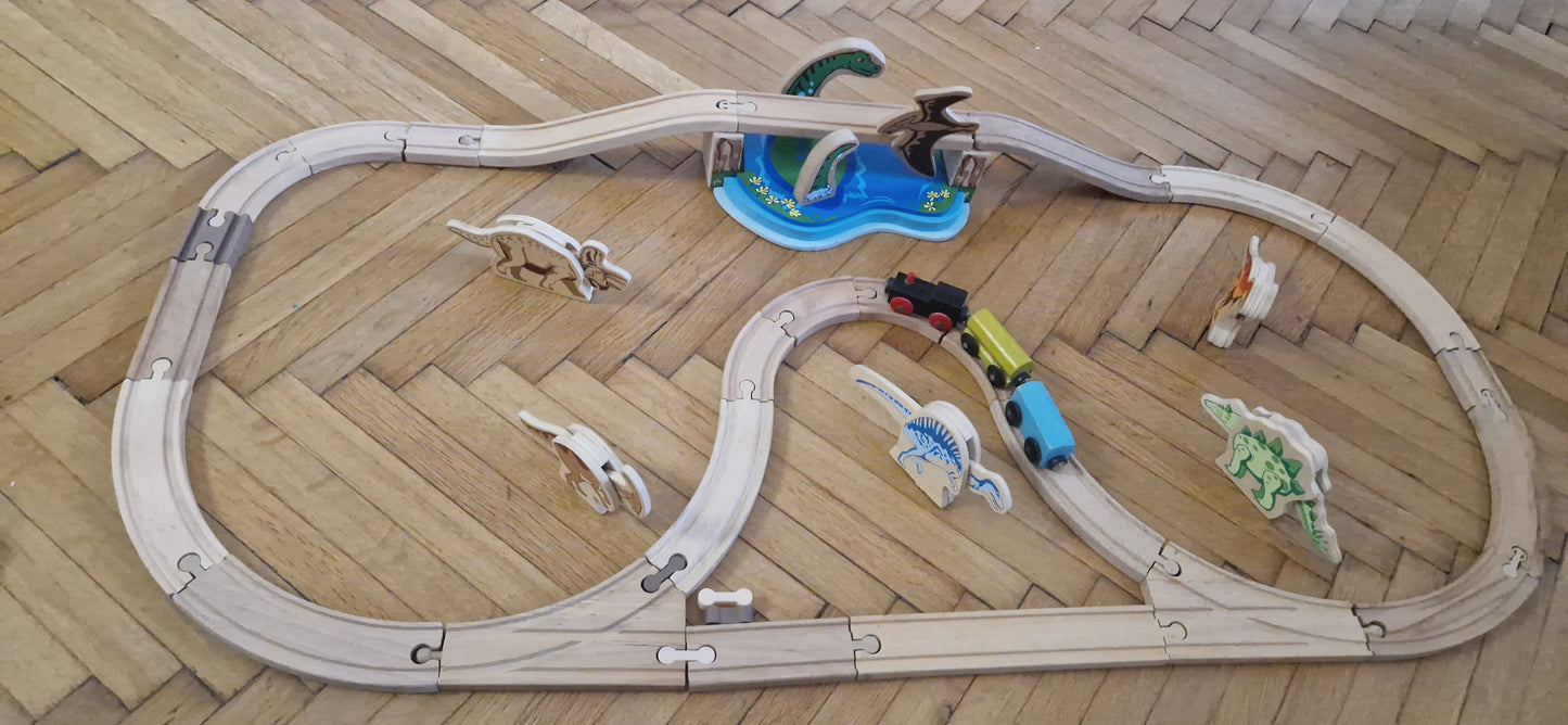 Szuper dínós vonatpálya