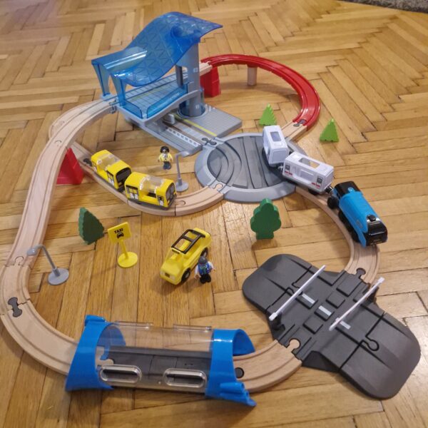 Futurisztikus pálya, szupergyors kisvonattal, fényalagúttal sok kiegészítővel - Image 3