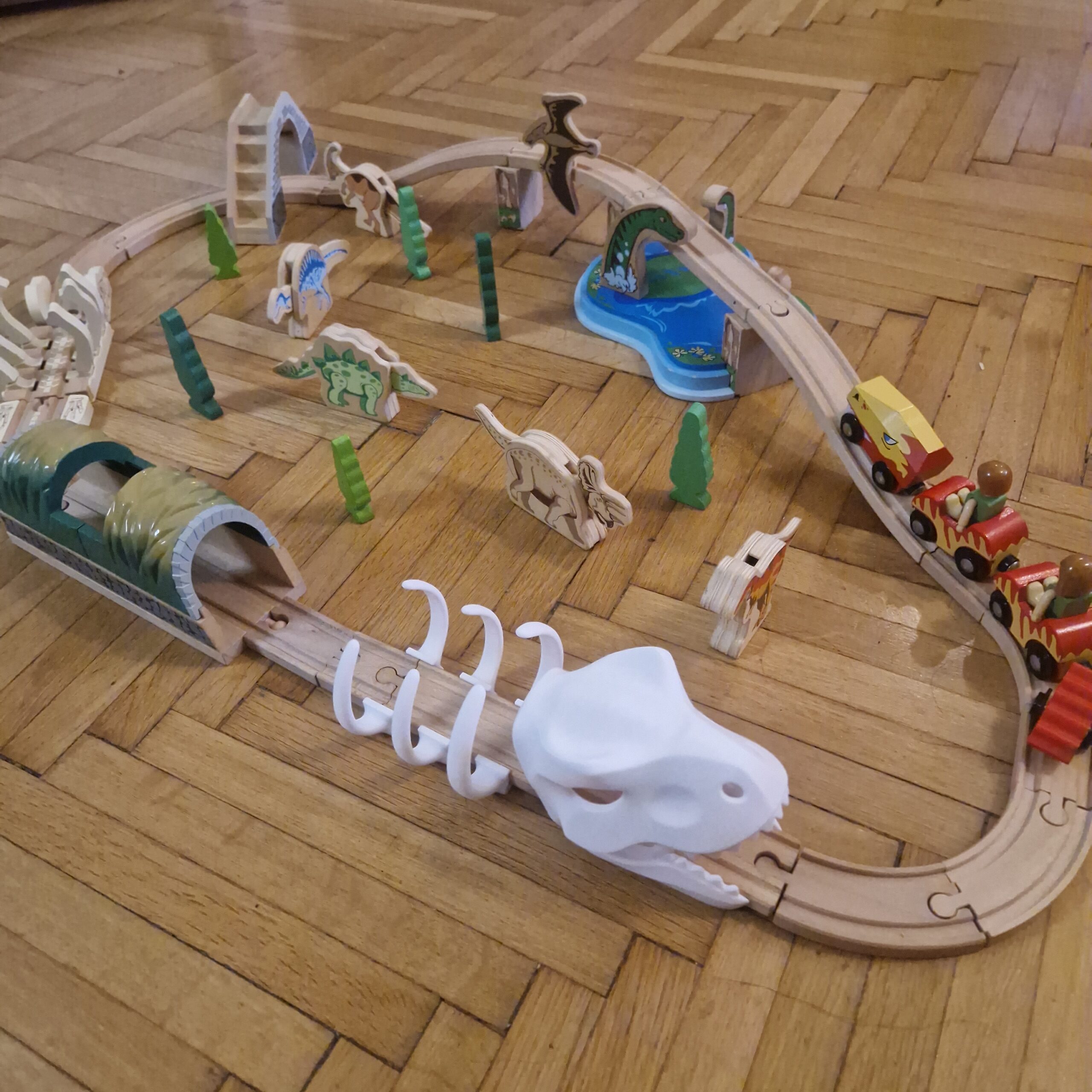 Fantasztikus egyedi dínós vonatpálya