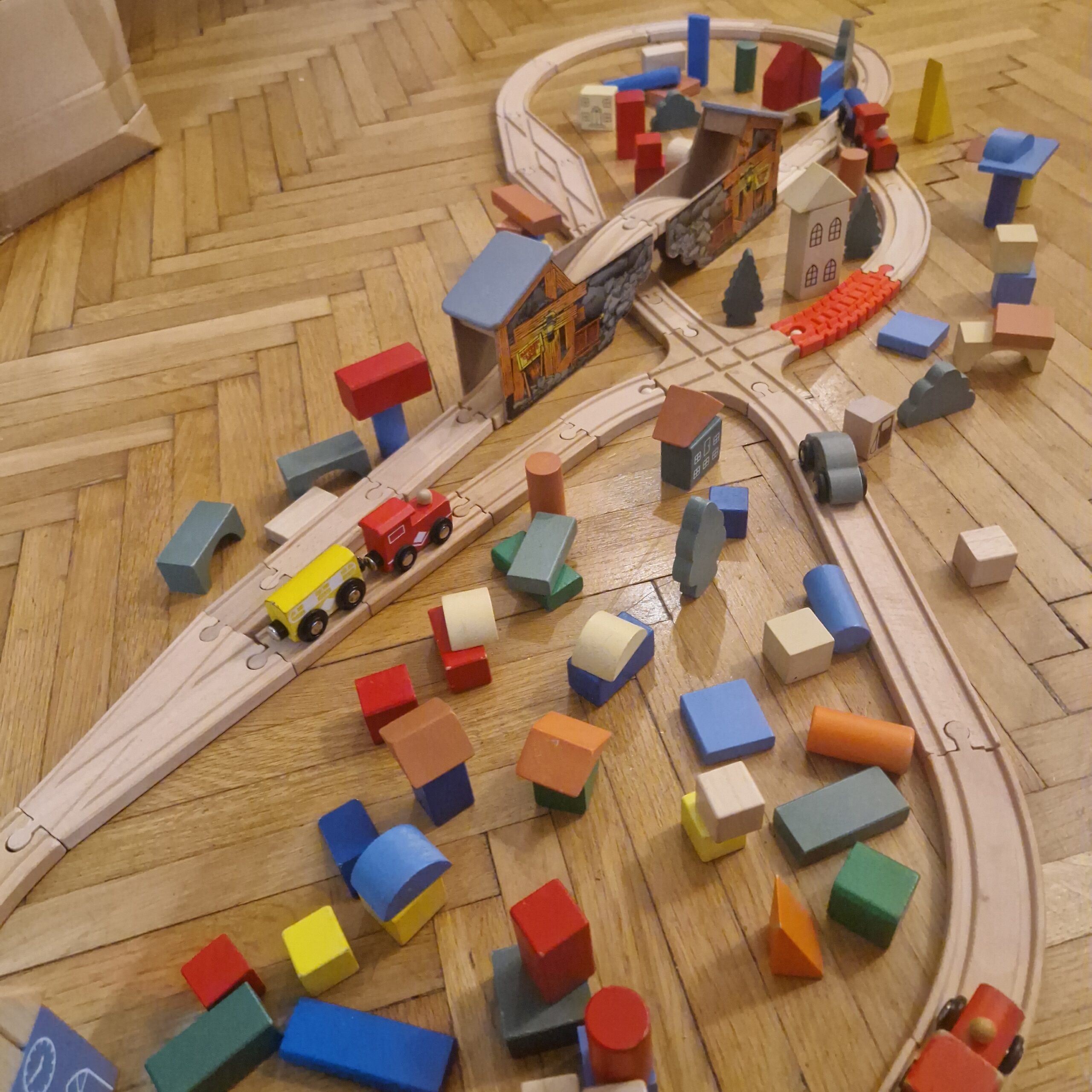 Nagy egyedi pálya híddal, flexi sínnel - Image 7