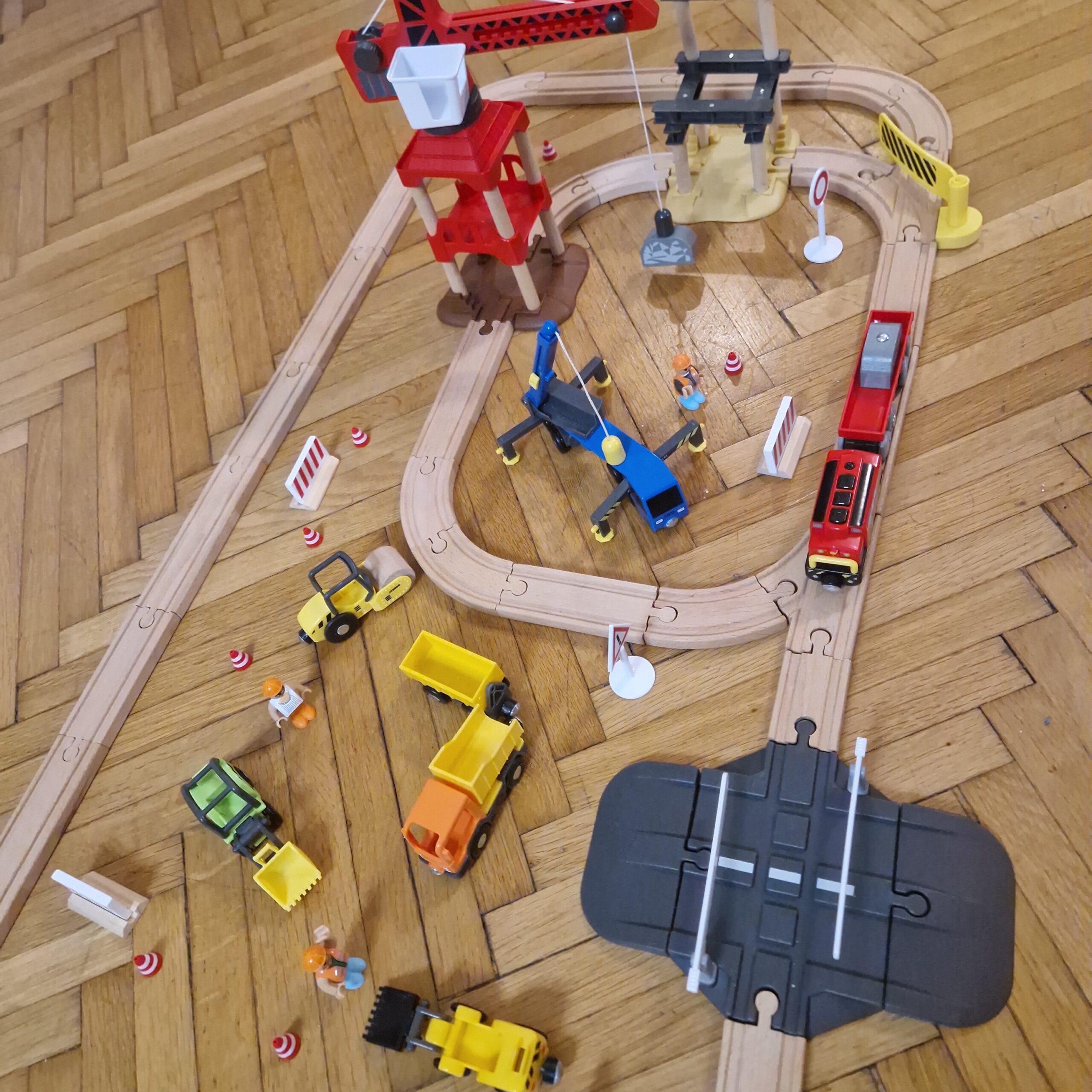 Ritka! építkezés szett kék talpas darusautóval, elektromos kisvonattal - Image 5